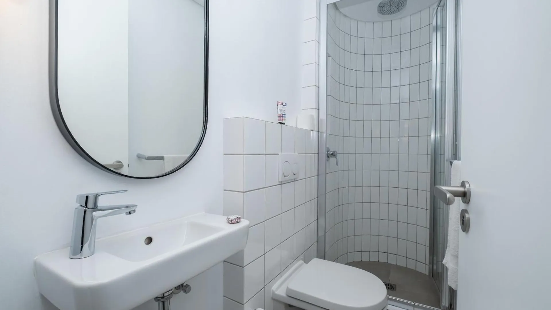 Flamingo 101 - One Bedroom Sea Point Apartment With Daily Housekeeping Ciudad del Cabo