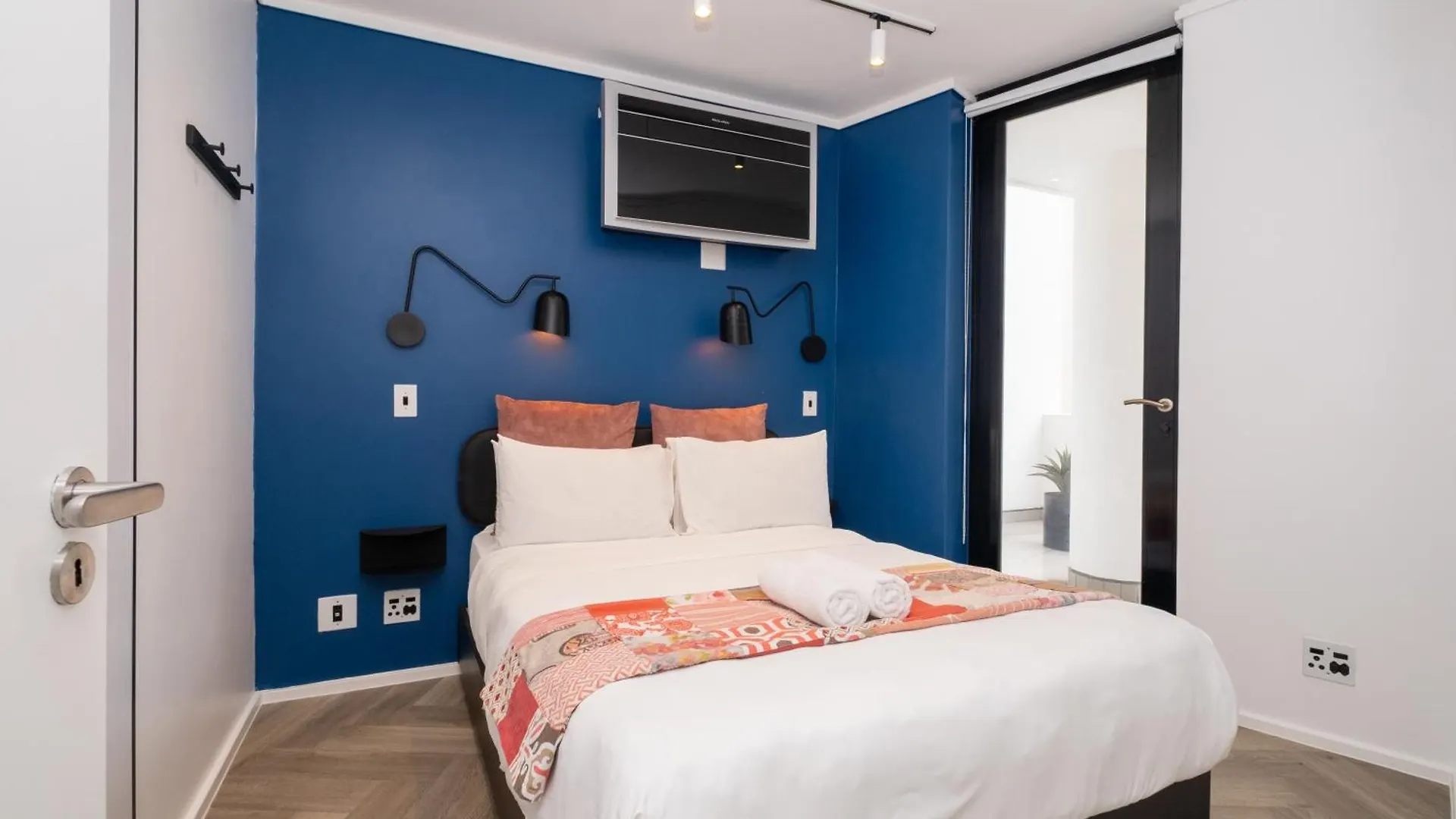 Flamingo 101 - One Bedroom Sea Point Apartment With Daily Housekeeping Ciudad del Cabo